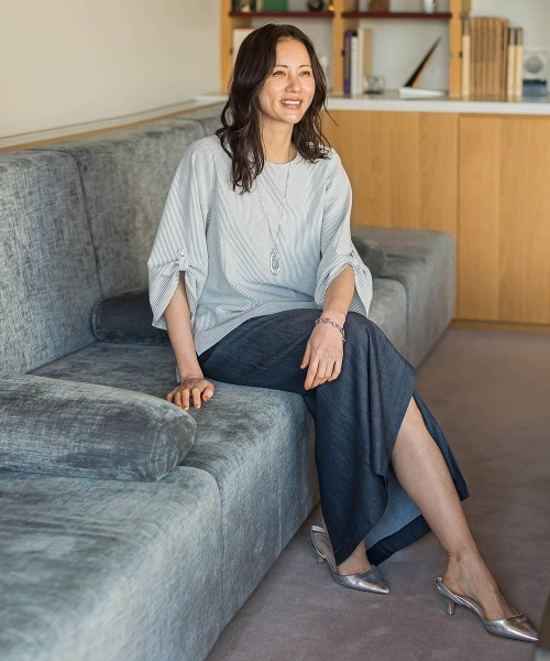 LAUTREAMONT(ロートレアモン)の「【WEB限定】≪即着映え!≫デザインスリーブブラウス(シャツ/ブラウス・レディース・ブルー系その他/ホワイト/ブラック/グレー系その他・9号/11号)」の13枚目の写真