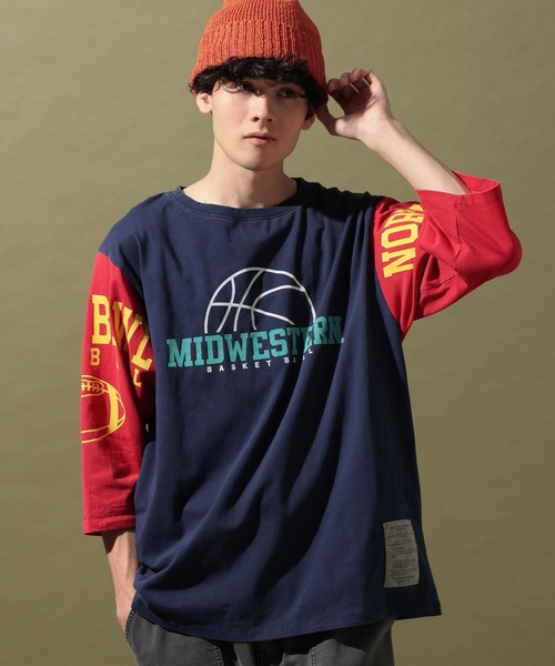 niko and...(ニコアンド)の「【NATOKii(ネイトゥーキー)】袖プリント配色Tシャツ(Tシャツ/カットソー・メンズ・グレー/ネイビー・LARGE/MEDIUM)」の2枚目の写真