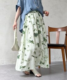 ぼかしフラワースカート