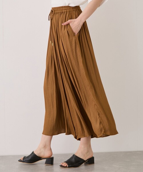 Jayro(ジャイロ)の「スピンドルフレアパンツ(その他パンツ・レディース・ブラウン系その他3/ベージュ/チャコールグレー・FREE)」の14枚目の写真