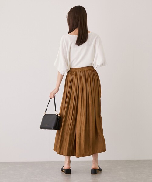 Jayro(ジャイロ)の「スピンドルフレアパンツ(その他パンツ・レディース・ブラウン系その他3/ベージュ/チャコールグレー・FREE)」の18枚目の写真