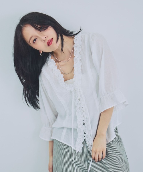 JEANASIS（ジーナシス）の「フロントフリルパネルキリカエブラウス/1032162（シャツ/ブラウス・レディース・ホワイト/スミクロ/ライトイエロー・FREE）」の20枚目の写真