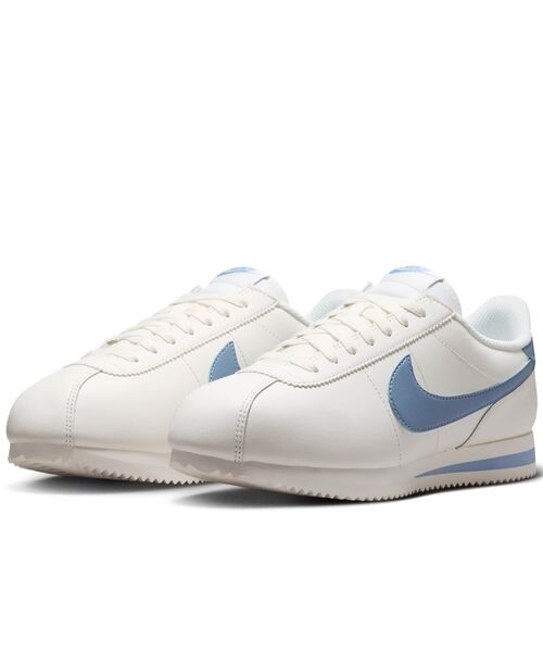 NIKE(ナイキ)の「ナイキ コルテッツ レザー ウィメンズシューズ / Nike Cortez Leather Women's Shoes DN1791-119 Sail(スニーカー・レディース・クリーム・22.5/23/26/25.5/25/22/24.5/24/23.5)」の2枚目の写真