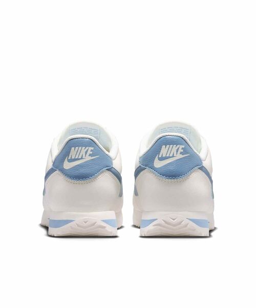 NIKE(ナイキ)の「ナイキ コルテッツ レザー ウィメンズシューズ / Nike Cortez Leather Women's Shoes DN1791-119 Sail(スニーカー・レディース・クリーム・22.5/23/26/25.5/25/22/24.5/24/23.5)」の3枚目の写真