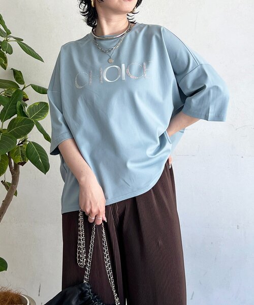 un dix cors(アンディコール)の「ビジューロゴTEE(Tシャツ/カットソー・レディース・ブラック/オフホワイト/サックスブルー・FREE)」の1枚目の写真