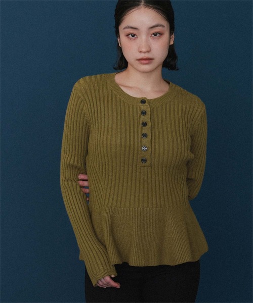 miette(ミエット)の「ペプラムヘンリーネックニットカーディガン(カーディガン/ボレロ・レディース・ブラック/カーキ/ライトベージュ・FREE)」の12枚目の写真