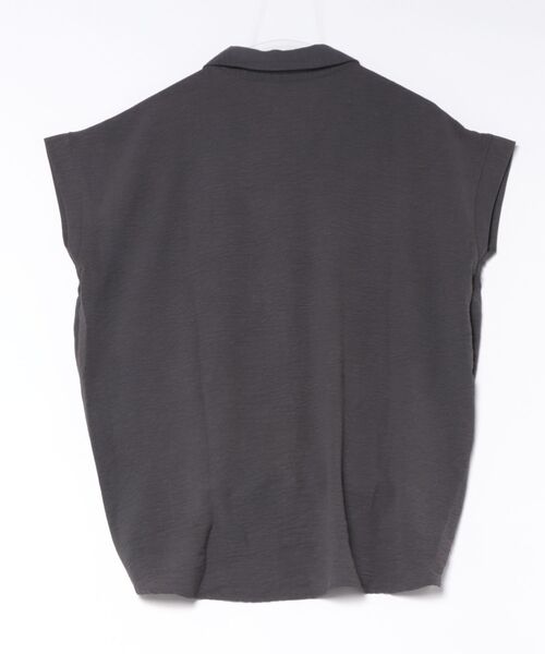 GORGE(ゴージ)の「《さらしぼ・抜け感》タケノコスキッパーシャツ/ナチュラル×リラックス/春夏/全4色(シャツ/ブラウス・レディース・ダークブラウン/オフホワイト/ブラック/チャコール・F)」の5枚目の写真