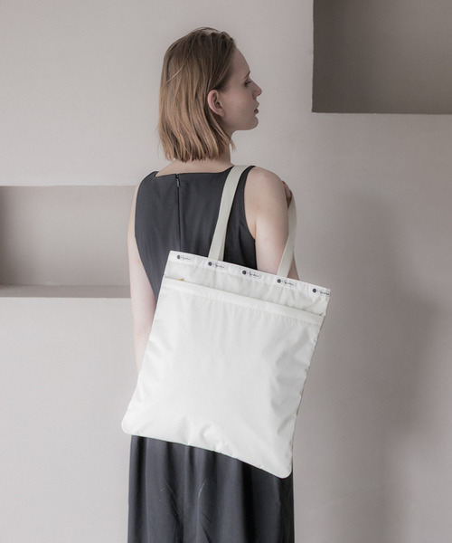 LeSportsac(レスポートサック)の「【LeSportsac×URBAN RESEARCH】LARGE EMERALD TOTE U ビスケットベージュUR(トートバッグ・レディース・ベージュ・FREE)」の11枚目の写真
