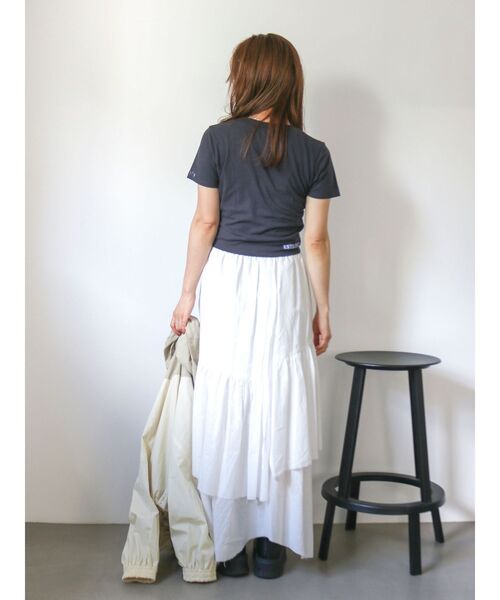 Ungrid(アングリッド)の「コンパクトロゴTee(Tシャツ/カットソー・レディース・ボルドー/オフホワイト/チャコールグレー・FREE)」の20枚目の写真