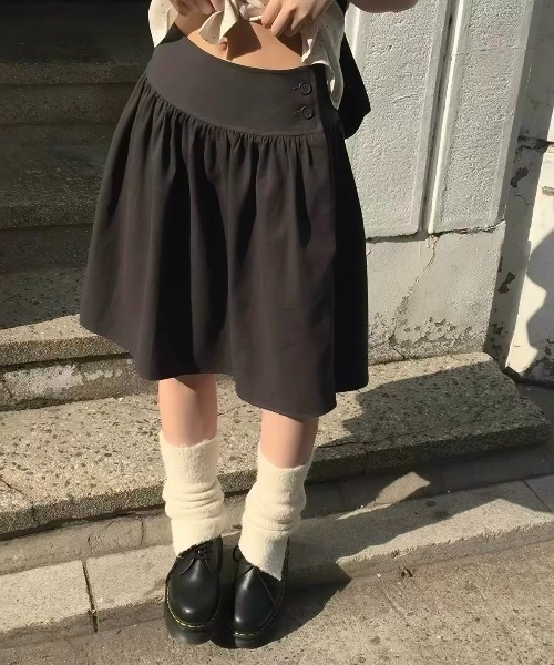Vipoa(ヴィポア)の「Gather low midi skirt(スカート・レディース・ブラック/チャコールグレー・FREE)」の2枚目の写真