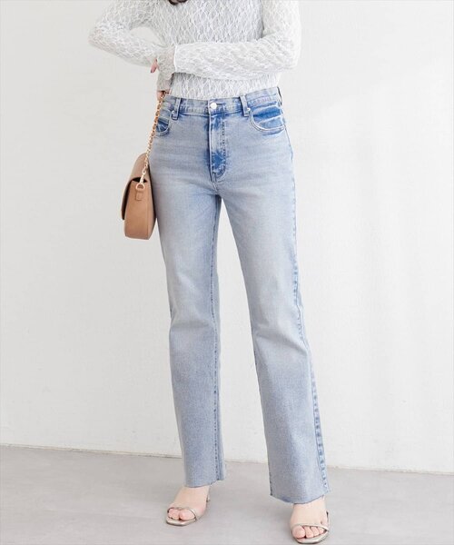 natural couture(ナチュラルクチュール)の「セルフカットストレッチデニムフレアパンツ(デニムパンツ・レディース・ブルー/サックスブルー/ブラウン・LARGE/MEDIUM/SMALL)」の15枚目の写真