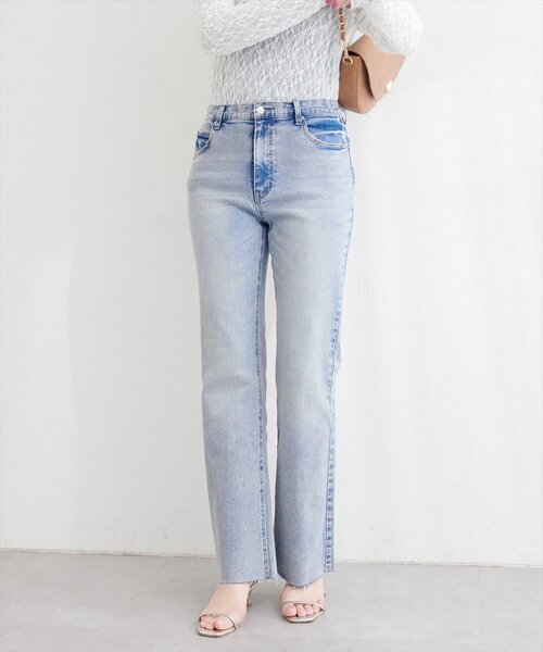 natural couture(ナチュラルクチュール)の「セルフカットストレッチデニムフレアパンツ(デニムパンツ・レディース・ブルー/サックスブルー/ブラウン・LARGE/MEDIUM/SMALL)」の16枚目の写真