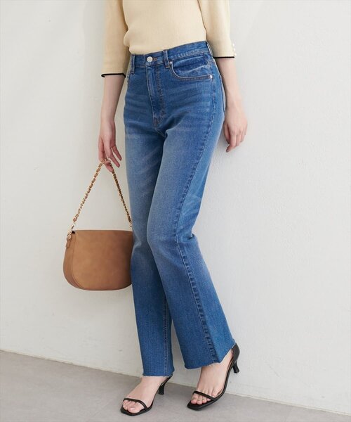 natural couture(ナチュラルクチュール)の「セルフカットストレッチデニムフレアパンツ(デニムパンツ・レディース・ブルー/サックスブルー/ブラウン・LARGE/MEDIUM/SMALL)」の22枚目の写真