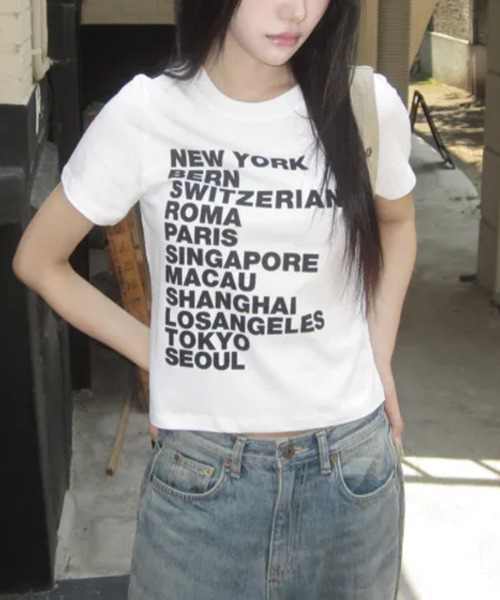 VIVID LADY(ビビッドレディー)の「シティロゴプリント 半袖Tシャツ(Tシャツ/カットソー・レディース・ホワイト/ブラック/ミント/イエロー・FREE)」の2枚目の写真