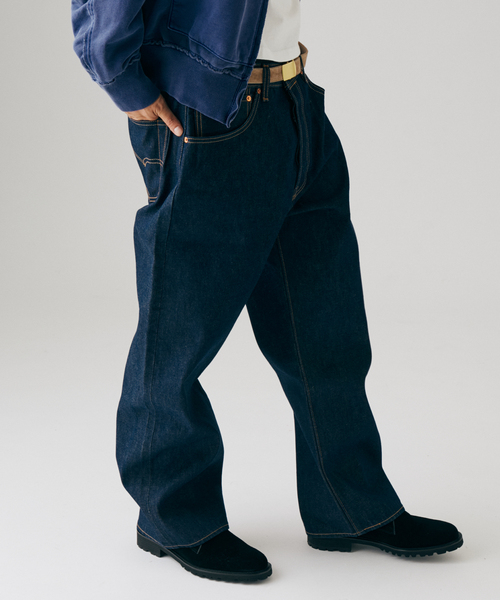 Levi's（リーバイス）の「LEVI'S (R) / リーバイス 別注 501 ルーズ L28（デニムパンツ・メンズ・ネイビー・34/32/30/29/36）」の2枚目の写真
