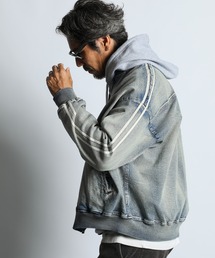 The DUFFER of ST.GEORGE（ザダファーオブセントジョージ）の「【WEB限定アイテム】「GUM STRETCH DENIM」SIDE LINE BZ:超伸縮「ガムストレッチ デニム」サイドライン デニムブルゾン   デニムジャケット   ヴィンテージ加工   ドロップショルダー（デニムジャケット）」