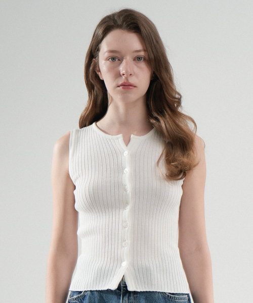 VLETI(ブレッティ)の「Summer Round Ribbed Button Knit Sleeveless (White)(Tシャツ/カットソー・レディース・ホワイト・FREE)」の1枚目の写真