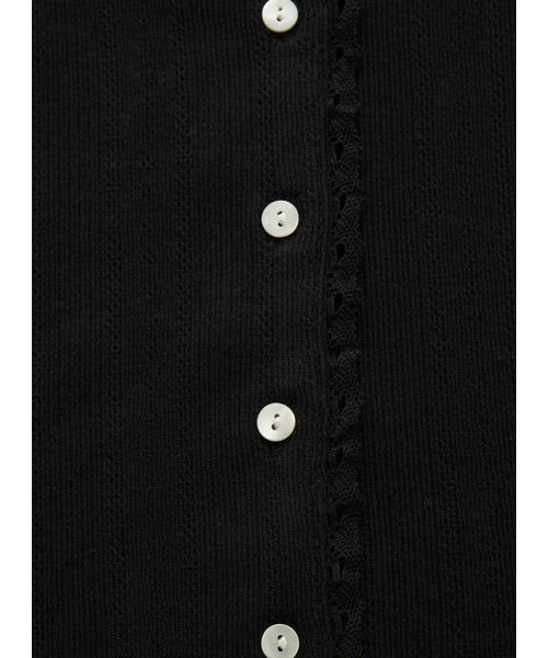 The Barnnet(ザバーネット)の「Ravioli Lace-Trim Button-Up Top_Black(カーディガン/ボレロ・レディース・ブラック・MEDIUM/SMALL)」の4枚目の写真