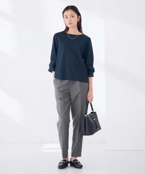 a.v.v(アーヴェヴェ)の「ツイストスリーブギンガムチェックカットソー(Tシャツ/カットソー・レディース・グリーン/アイボリー/ブラウン・38/40)」の6枚目の写真
