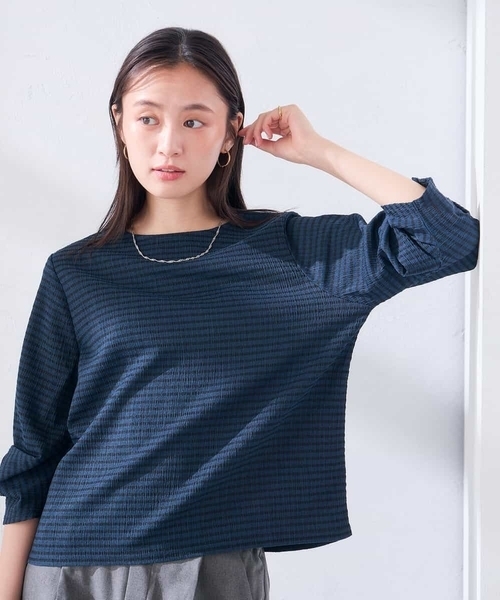 a.v.v(アーヴェヴェ)の「ツイストスリーブギンガムチェックカットソー(Tシャツ/カットソー・レディース・グリーン/アイボリー/ブラウン・38/40)」の15枚目の写真