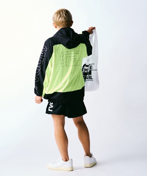 reversal.dogi.design.works(リバーサル・ドーギ・デザイン・ワークス)の「<reversal/リバーサル>FF RIP SHOULDER BAG(ショルダーバッグ・メンズ・ベージュ/オリーブ/オレンジ/ホワイト・FREE)」の9枚目の写真