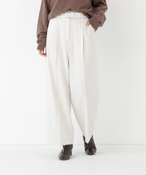 NATURAL BEAUTY BASIC(ナチュラルビューティーベーシック)の「<ちょうど、いい服>いつでもどこでも。ロングシーズンワイドパンツ(その他パンツ・レディース・ブラック/チャコールグレー/ブラウン/オフホワイト・X-SMALL/SMALL/MEDIUM/LARGE)」の5枚目の写真