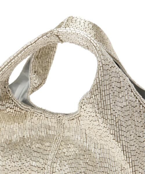 JAMIRAY(ジャミレイ)の「【JAMIRAY / ジャミレイ】BEADS EMB BAG M(トートバッグ・レディース・シルバー・ONE SIZE)」の3枚目の写真