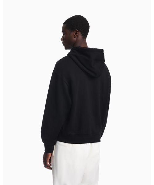 EMPORIO ARMANI(エンポリオアルマーニ)の「【エンポリオ アルマーニ】レギュラーフィット スウェットシャツ コットンフレンチテリー(スウェット・メンズ・ブラック・LARGE/X-SMALL/X-LARGE/SMALL/MEDIUM)」の4枚目の写真