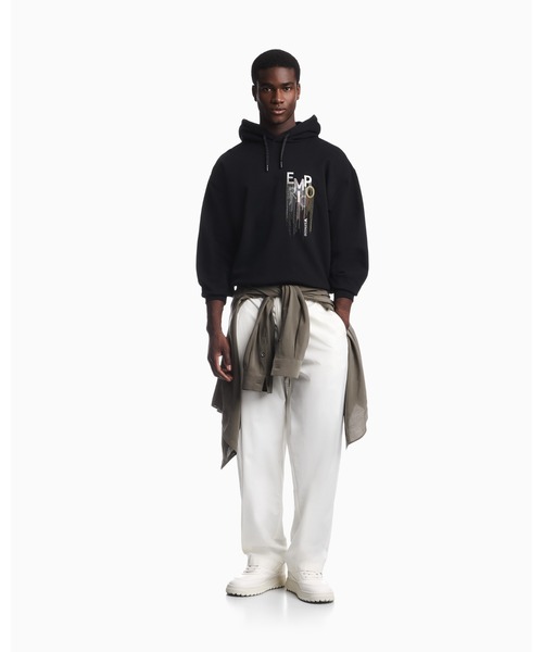 EMPORIO ARMANI(エンポリオアルマーニ)の「【エンポリオ アルマーニ】レギュラーフィット スウェットシャツ コットンフレンチテリー(スウェット・メンズ・ブラック・LARGE/X-SMALL/X-LARGE/SMALL/MEDIUM)」の5枚目の写真