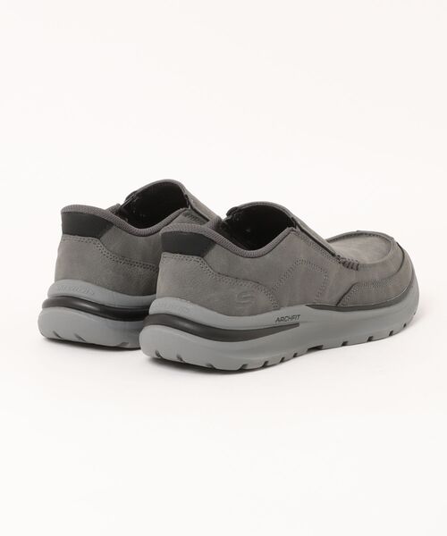 SKECHERS(スケッチャーズ)の「《SKECHERS》ARCH FIT SUPERIOR-MANTIS(スリッポン・メンズ・チャコールグレー/ブラック・27.0cm/26.5cm/26.0cm/25.5cm/28.0cm/27.5cm)」の3枚目の写真