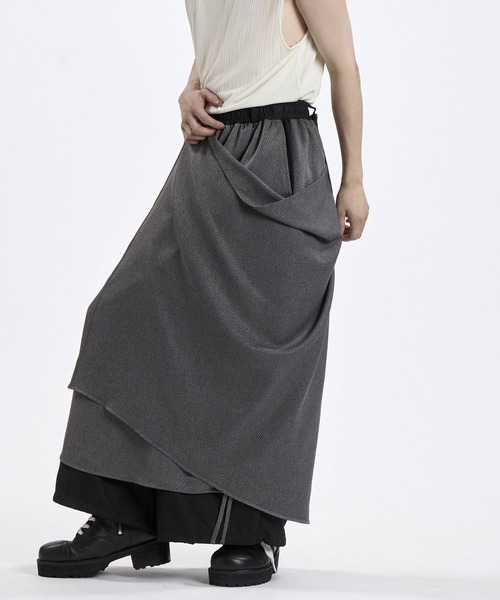 NO ID.（ノーアイディ）の「【NO ID.】Layered Wrap Baggy Trousers / レイヤード ラップ バギー トラウザーズ（その他パンツ・メンズ・ネイビー/グレー/ブラック・2/1）」の6枚目の写真