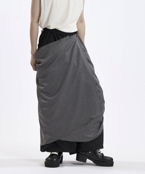 NO ID.（ノーアイディ）の「【NO ID.】Layered Wrap Baggy Trousers / レイヤード ラップ バギー トラウザーズ（その他パンツ・メンズ・ネイビー/グレー/ブラック・2/1）」の10枚目の写真