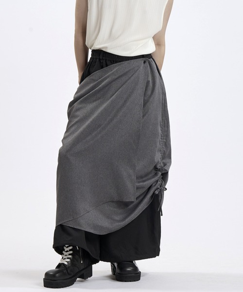 NO ID.（ノーアイディ）の「【NO ID.】Layered Wrap Baggy Trousers / レイヤード ラップ バギー トラウザーズ（その他パンツ・メンズ・ネイビー/グレー/ブラック・2/1）」の11枚目の写真
