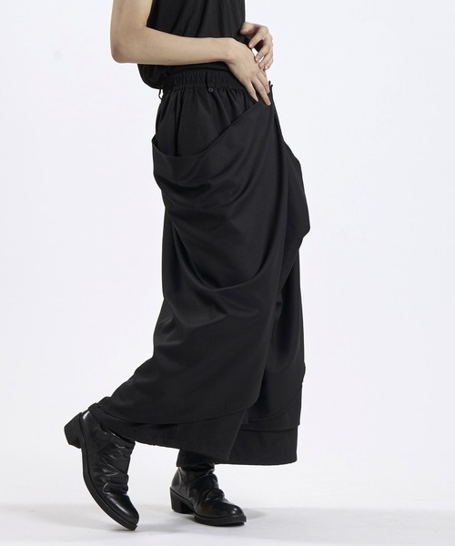 NO ID.（ノーアイディ）の「【NO ID.】Layered Wrap Baggy Trousers / レイヤード ラップ バギー トラウザーズ（その他パンツ・メンズ・ネイビー/グレー/ブラック・2/1）」の16枚目の写真