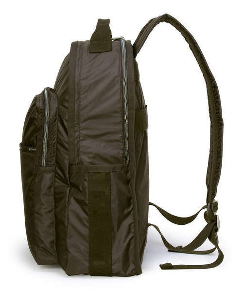 LeSportsac(レスポートサック)の「ESSENTIAL CARRYALL BP ダークチョコレートC(バックパック/リュック・レディース・ブラウン・FREE)」の6枚目の写真