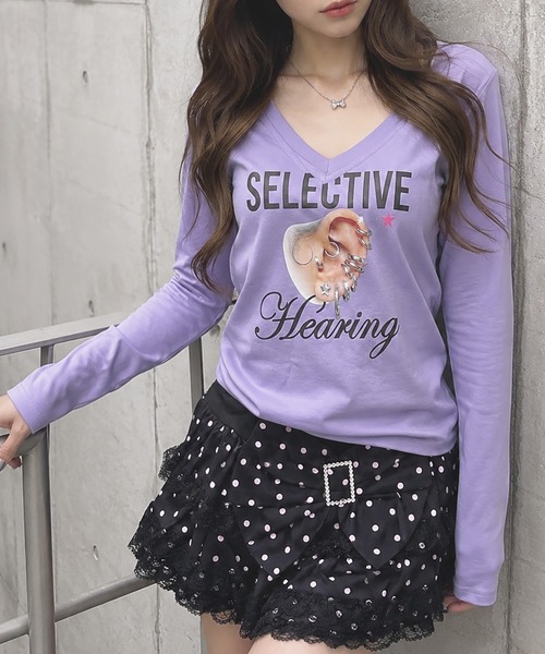 SPINNS(スピンズ)の「Vネック長袖Tシャツ/カラフルガールフォト/平成ギャル(Tシャツ/カットソー・レディース・ピンク/オフホワイト/ブラック/ラベンダー/サックスブルー・ONESIZE)」の4枚目の写真