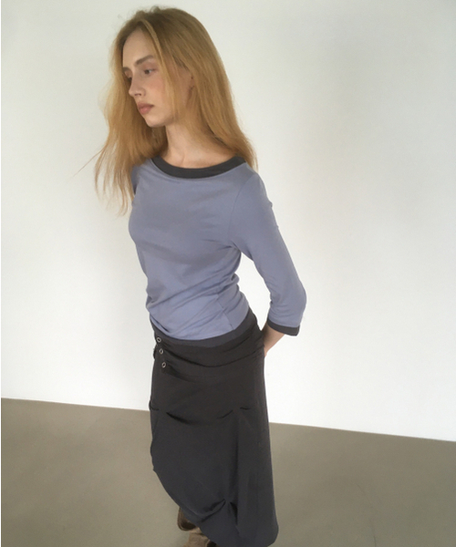 ASURA（アスラ）の「SIDE TUCK T (ソフトブルー)（Tシャツ/カットソー・レディース・その他・OS）」の2枚目の写真