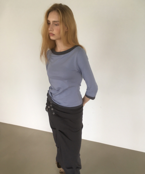 ASURA（アスラ）の「SIDE TUCK T (ソフトブルー)（Tシャツ/カットソー・レディース・その他・OS）」の3枚目の写真