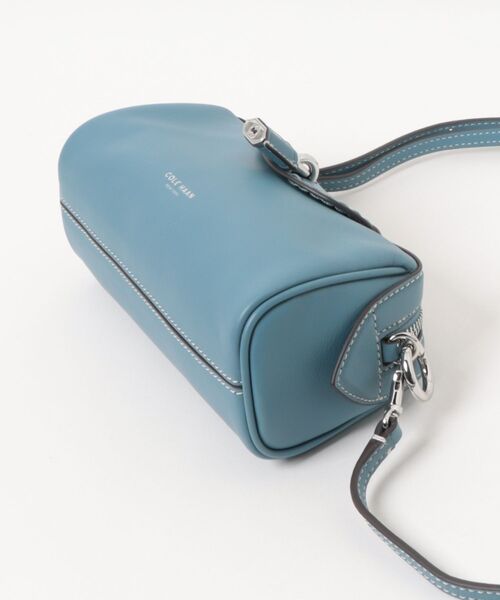 COLE HAAN（コールハーン）の「ロックハート ミニ バレル バッグ womens（ショルダーバッグ・レディース・ブルー・OSFA）」の6枚目の写真