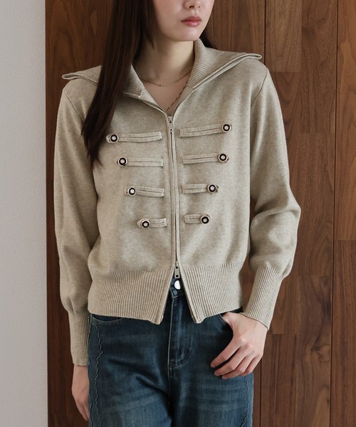 J by blue(ジェイバイブルー)の「ナポレオンダブルジップニットカーディガン(カーディガン/ボレロ・レディース・ベージュ/グレー/ブラック・MEDIUM)」の5枚目の写真