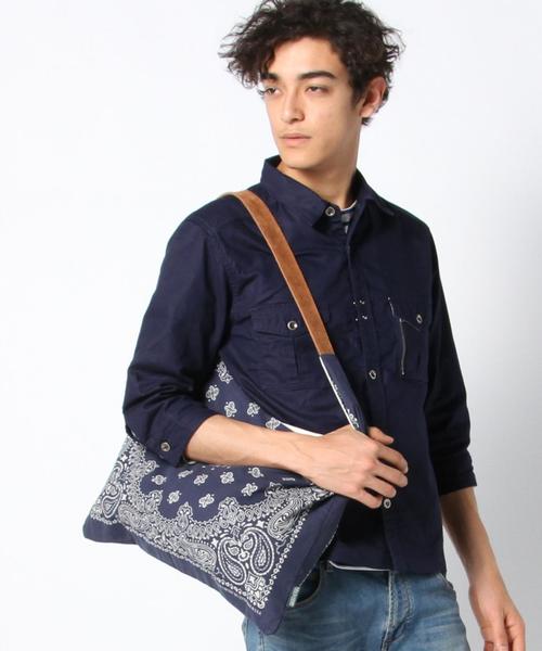 SHIPS JET BLUE（シップスジェットブルー）の「SHIPS JET BLUE: USAバンダナ ショルダーバッグ（ショルダーバッグ・メンズ・ピンク/レッド/ネイビー/ブラック・ONE SIZE）」の13枚目の写真