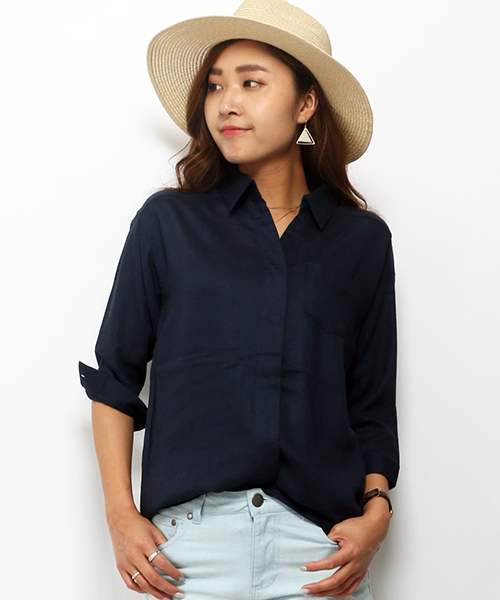 VENCEEXCHANGE（ヴァンスエクスチェンジ）の「レーヨン麻比翼シャツ            （シャツ/ブラウス・レディース・ネイビー/オフホワイト/ダークグリーン・MEDIUM）」の3枚目の写真