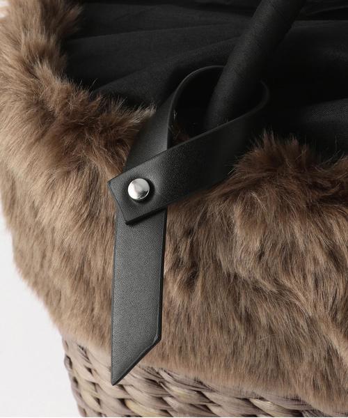 Boisson Chocolat（ボワソンショコラ）の「Laugoa Liever　ﾌｪｲｸﾌｧｰﾊﾞｽｹｯﾄ（かごバッグ・レディース・オフホワイト/モカ/ブラック・FREE）」の7枚目の写真