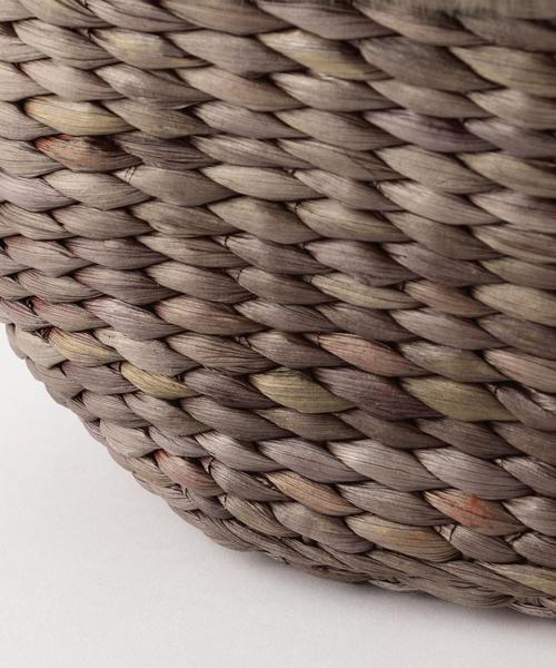 Boisson Chocolat（ボワソンショコラ）の「Laugoa Liever　ﾌｪｲｸﾌｧｰﾊﾞｽｹｯﾄ（かごバッグ・レディース・オフホワイト/モカ/ブラック・FREE）」の8枚目の写真