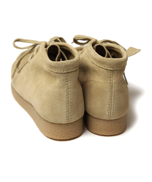 Clarks（クラークス）の「Clarks:WALLABEE BOOTS(kids)（ブーツ・キッズ・ベージュ・18/15 /17/16/19）」の3枚目の写真