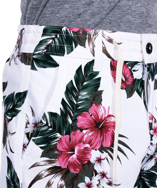 ８(eight)（エイト）の「フラワー ショートパンツ ハーフパンツ 総柄 コットン （チノパンツ・メンズ・A/B/E/C/D・MEDIUM/LARGE/X-LARGE）」の17枚目の写真