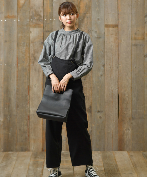 rps（アールピーエス）の「プチハイネックブラウス（シャツ/ブラウス・レディース・チャコールグレー/オフホワイト/ホワイト系その他2/ブラック・M）」の19枚目の写真