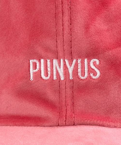 PUNYUS(プニュズ)の「ベロアロゴキャップ(キャップ・レディース・レッド/ピンク/パープル/ブラック・FREE)」の10枚目の写真
