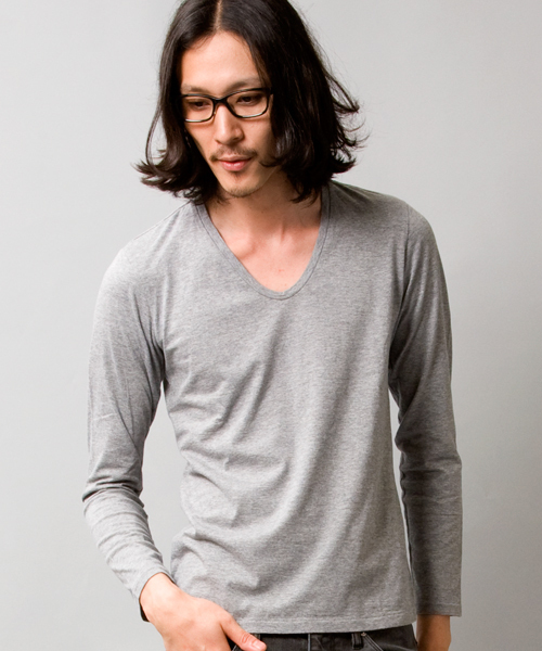 BEAUTY&YOUTH UNITED ARROWS(ビューティーアンドユースユナイテッドアローズ)の「by ∴ コットン V/Uネック カットソー◆(Tシャツ/カットソー・メンズ・ホワイト/ブラック/グレー/ケリー/ブルー/Brick ・SMALL/MEDIUM/LARGE/X-LARGE)」の4枚目の写真