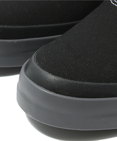 A BATHING APE（アベイシングエイプ）の「ASF STA（スニーカー・メンズ・ブラック/ホワイト・9/8/10/8.5/9.5/7.5/7/11）」の3枚目の写真